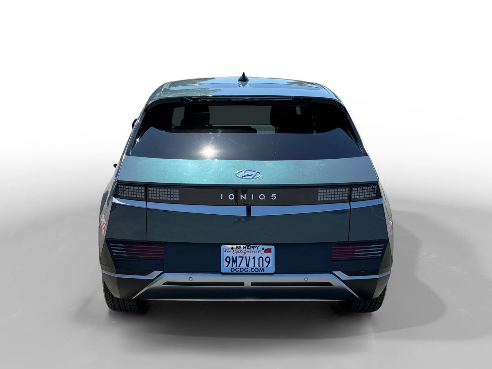 Certified Used 2024 Teal Hyundai SEL image 4