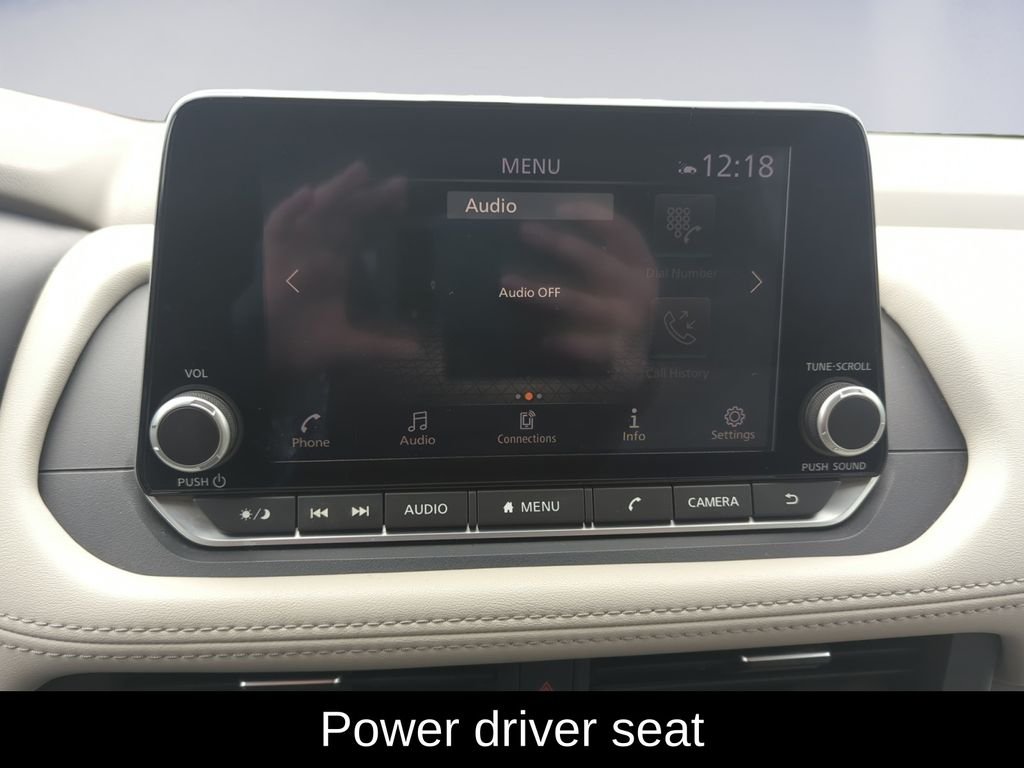 Used 2023 White Nissan SV image 12