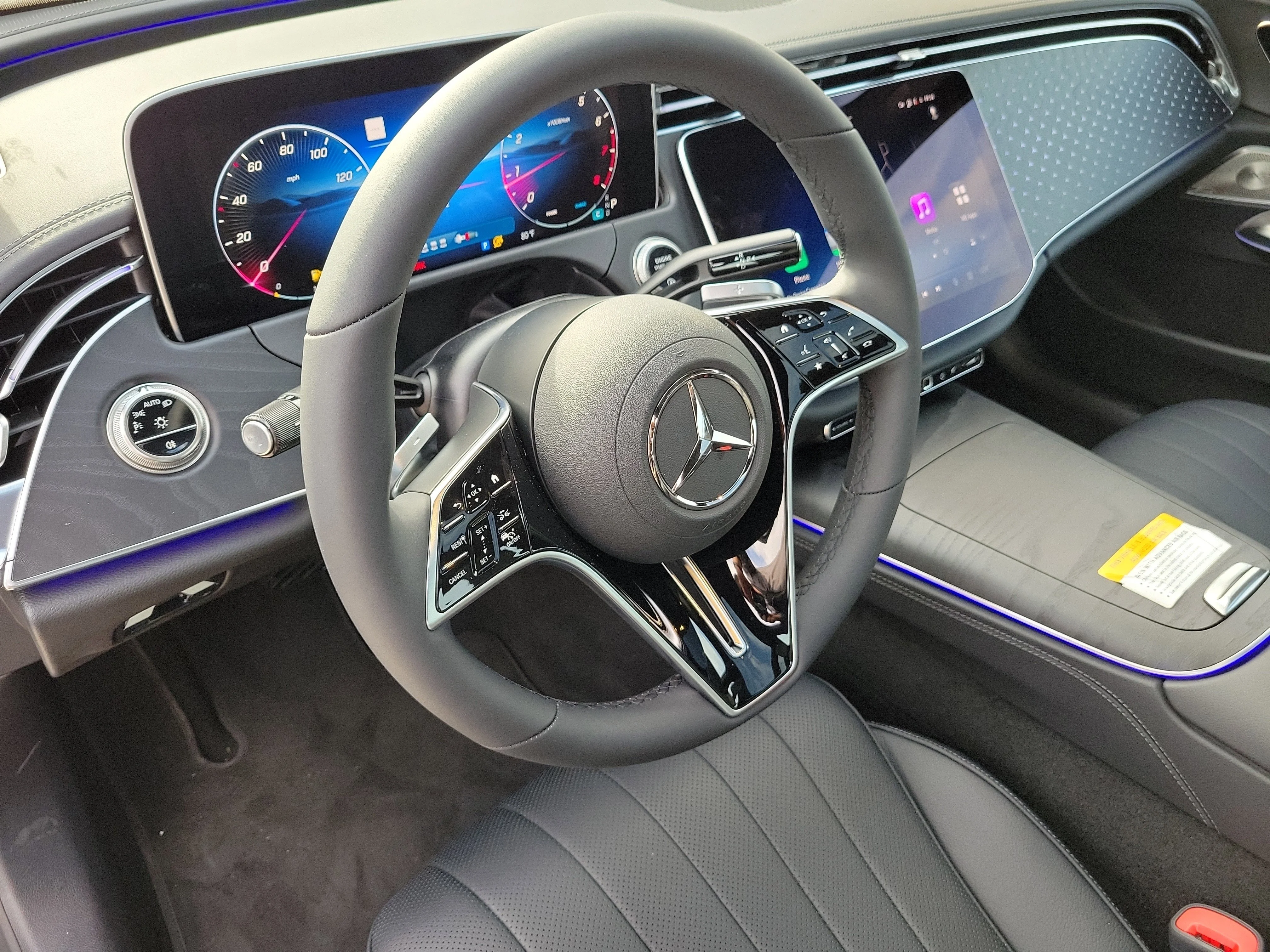 2026 Mercedes-Benz E-Class E350 - Photo 53