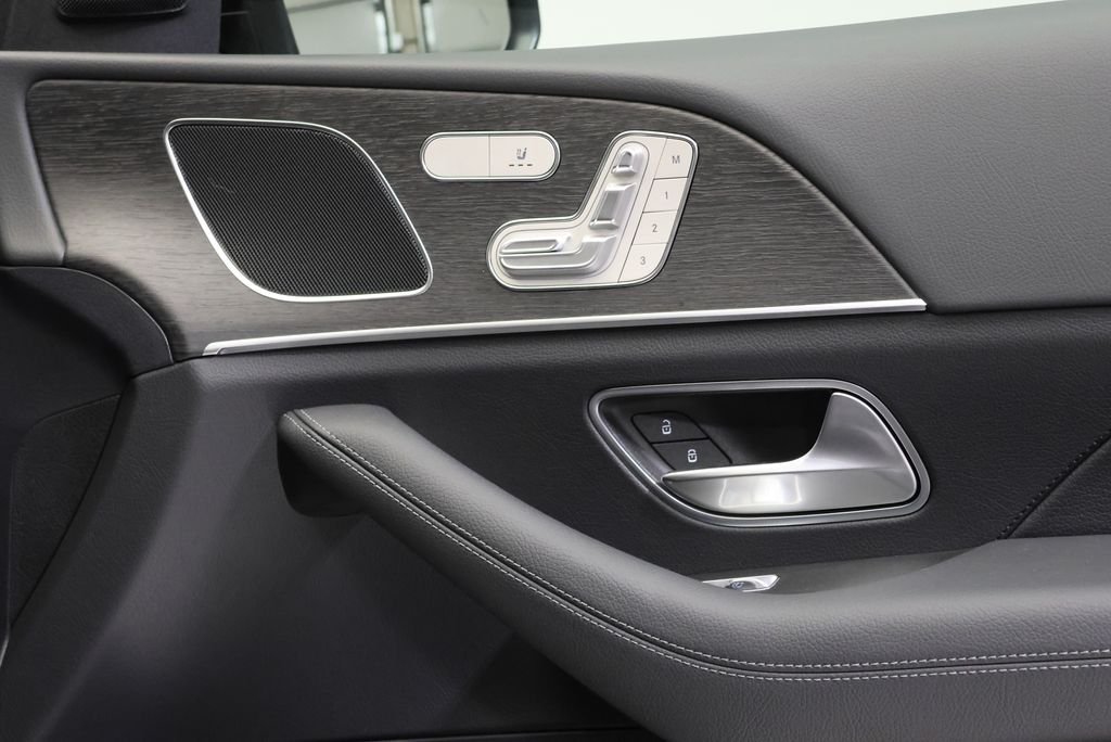 Certified Used 2026 Black Mercedes-Benz GLE 350 image 47