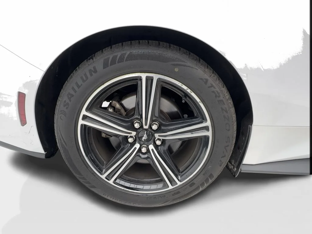 Used 2024 White Ford EcoBoost Premium image 10