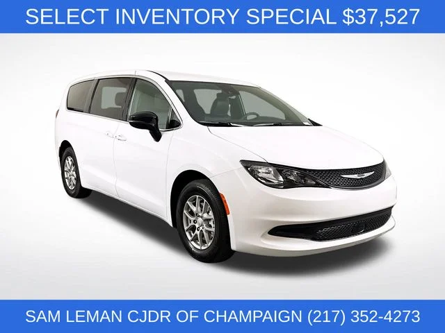 2026 Chrysler Voyager LX's photo