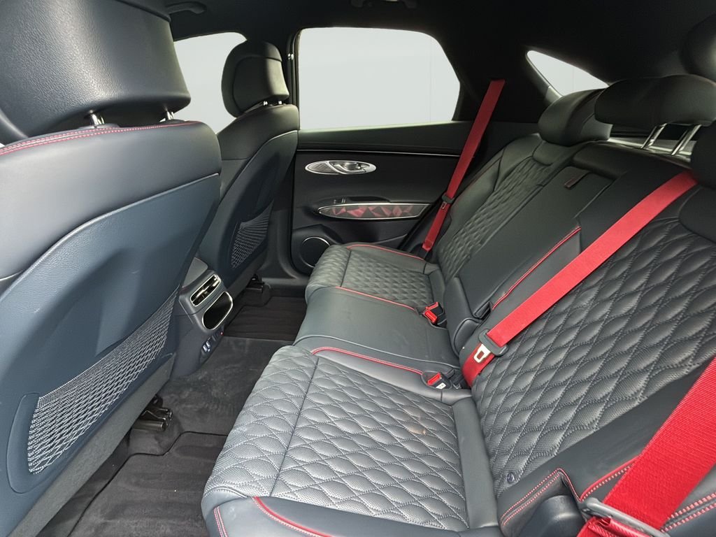 2025 GENESIS GV70 Sport - Photo 16