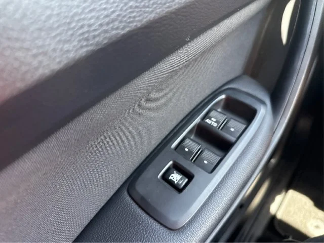 Certified Used 2019 Ingot Silver Ford XLT image 31