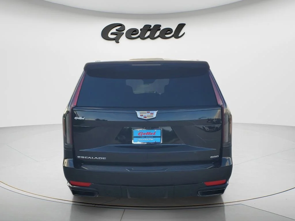 Used 2022 Black Raven Cadillac Sport Platinum image 5