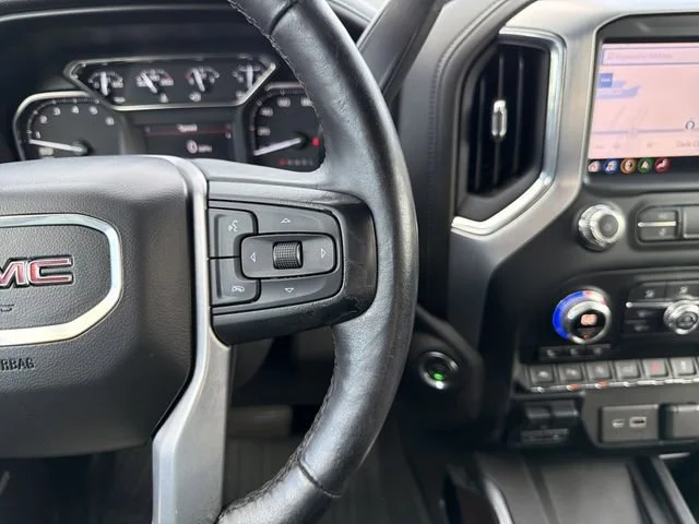 Used 2021 ONYX BLACK GMC SLT image 30