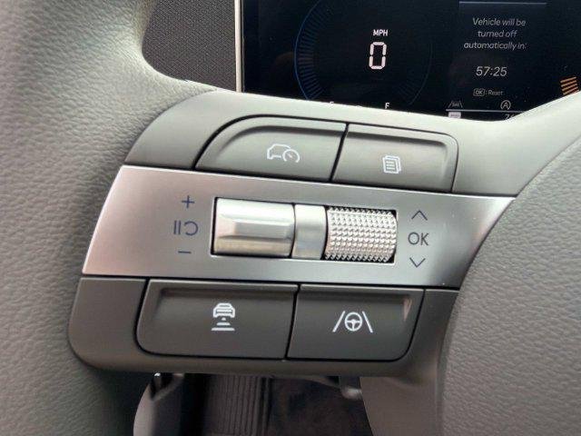 New 2026 White Hyundai SE image 23