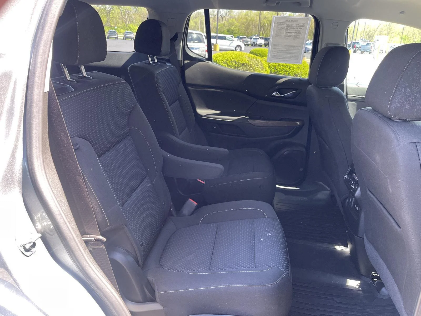 Used 2023 Sterling Metallic GMC SLE image 34
