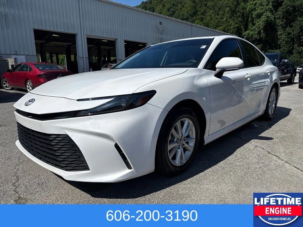 Used 2025 White Toyota LE image 1