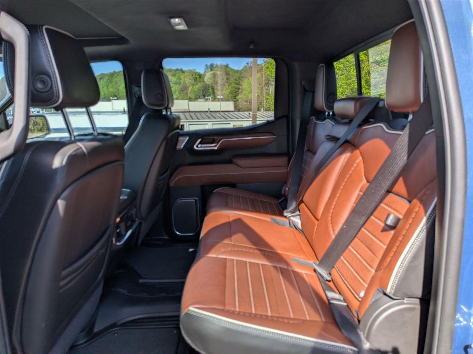 Used 2025 Downpour Metallic GMC Denali Ultimate image 29