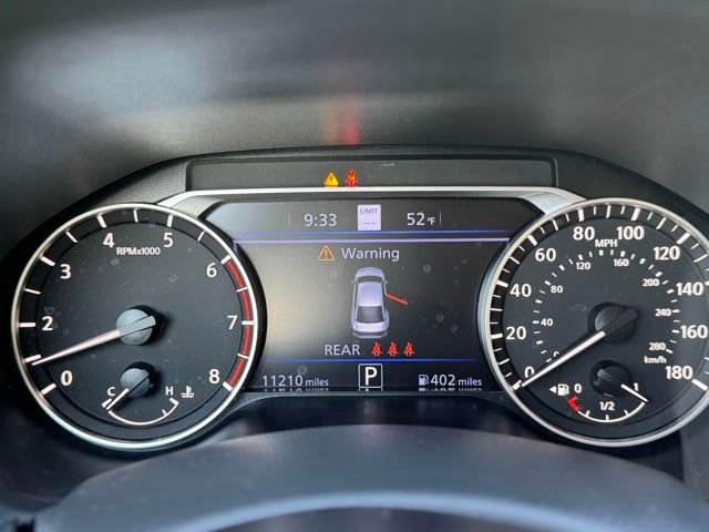 Used 2023 Pearl White Nissan 2.0 SR image 25