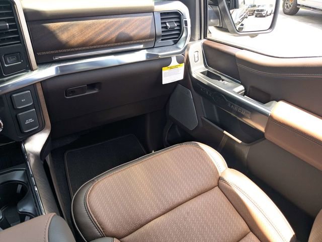 New 2026 Agate Black Metallic Ford King Ranch® image 17