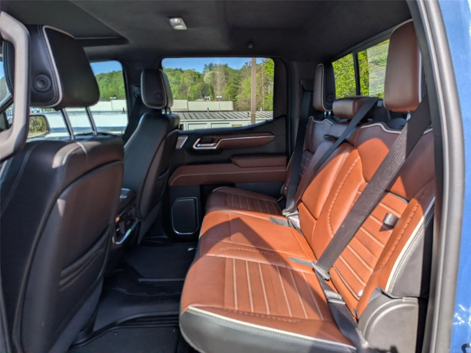 Used 2025 Downpour Metallic GMC Denali Ultimate image 29