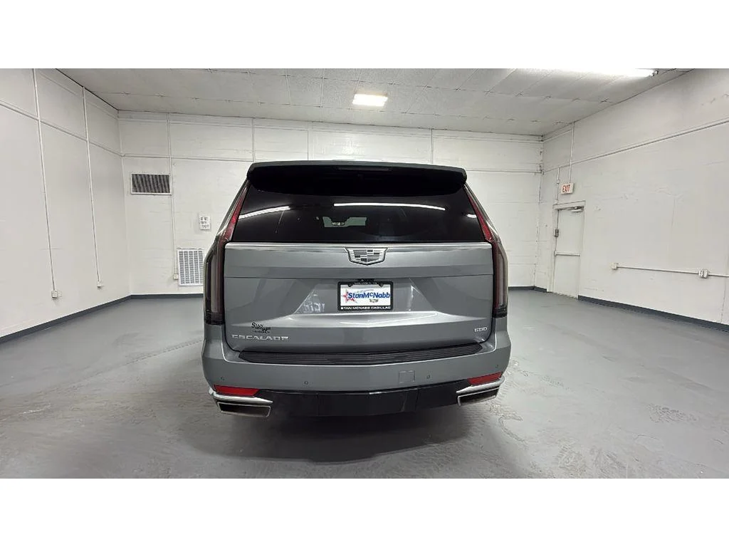 Used 2023 Argent Silver Metallic Cadillac Premium Luxury Platinum image 7