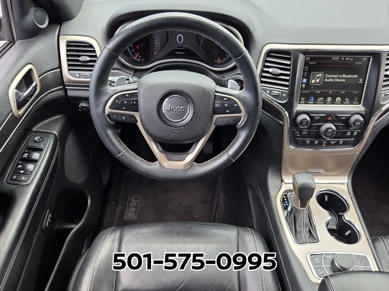 Used 2017 Diamond Black JEEP LIMITED 4X4 image 11