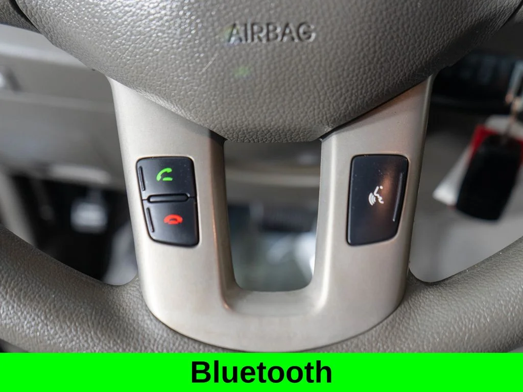 Used 2015 Blue Kia LX image 17