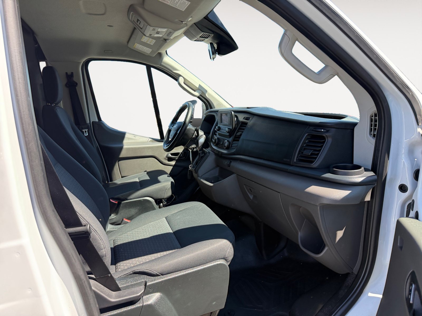 Used 2025 Oxford White Ford Base image 19