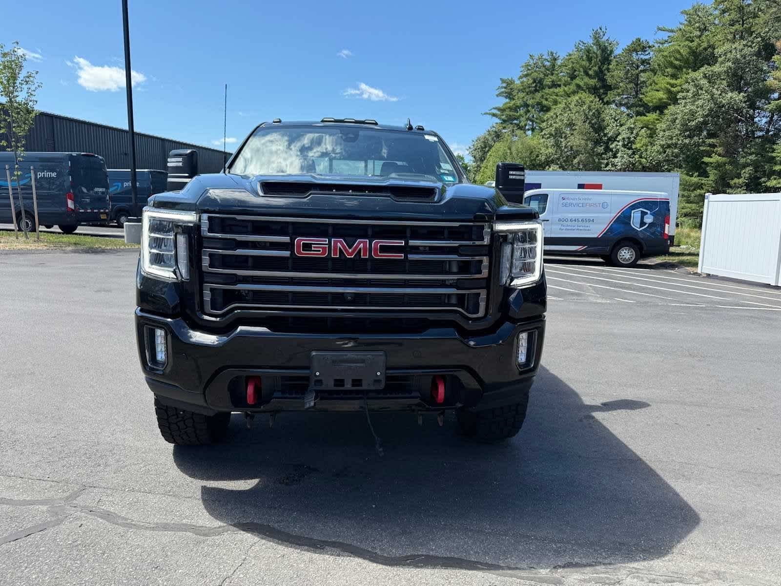 Used 2022 Onyx Black GMC AT4 image 3