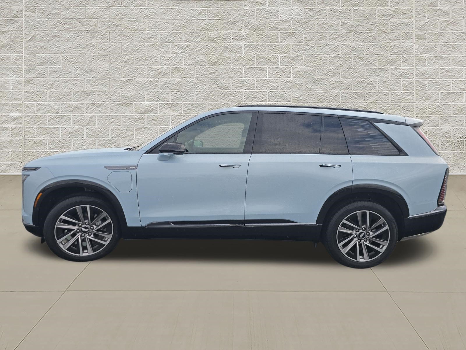 Used 2026 Nimbus Metallic Cadillac Sport image 4