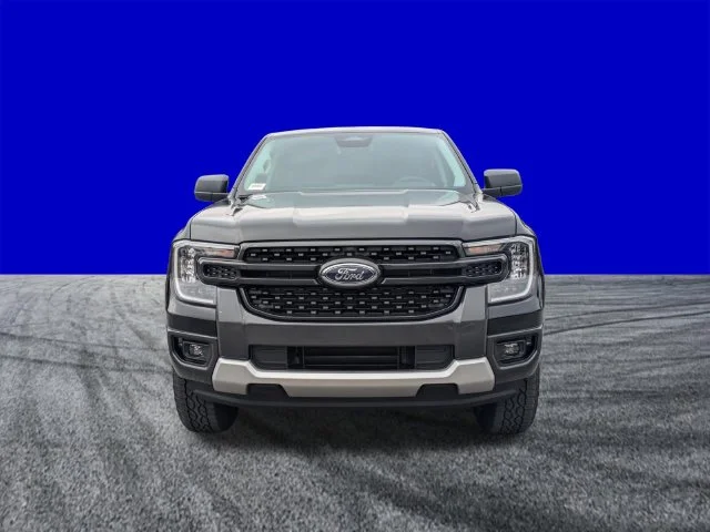 New 2026 Shadow Black Ford XLT image 9