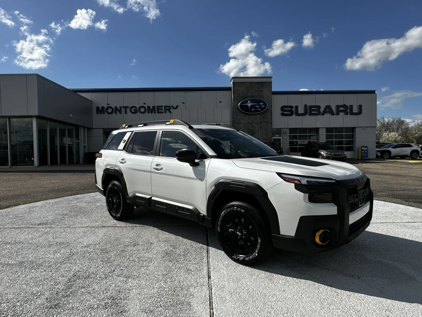 New 2026 CRYSTAL WHITE PEARL Subaru Wilderness image 1
