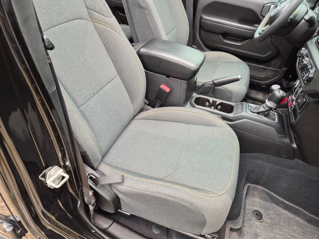 Used 2024 Black Jeep Willys 4xe image 27