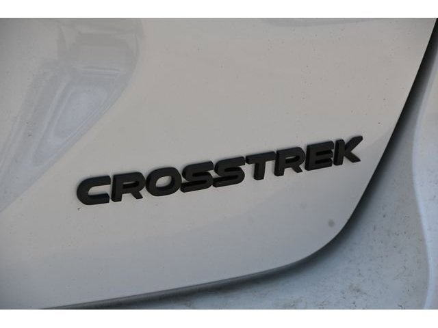 New 2026 CRYSTAL WHITE PEARL Subaru Limited image 14