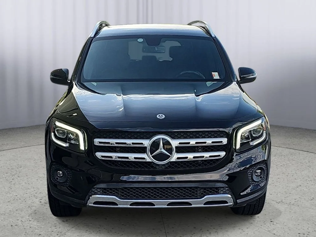 Used 2021  Mercedes-Benz GLB 250 image 8