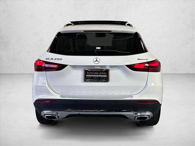 New 2026 Polar White Mercedes-Benz GLA 250 image 36