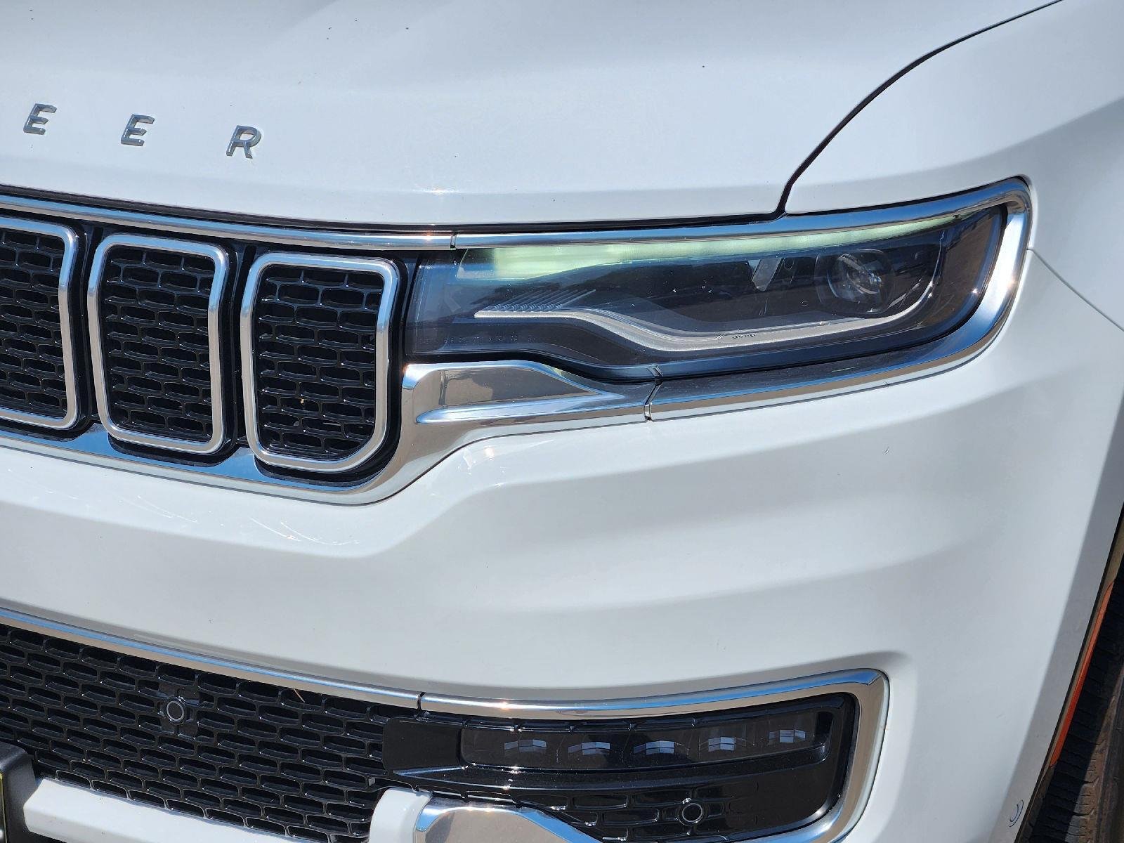 Used 2024 Bright White Clearcoat Jeep Series II image 7