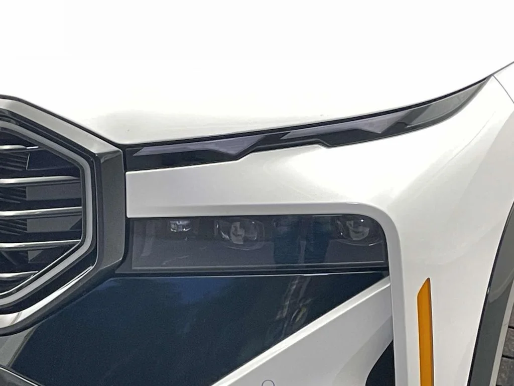 2026 BMW XM Base - Photo 9
