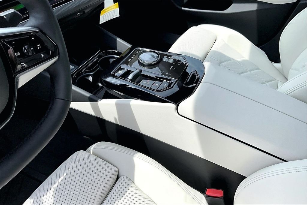 New 2026 Blue BMW 540i xDrive image 7