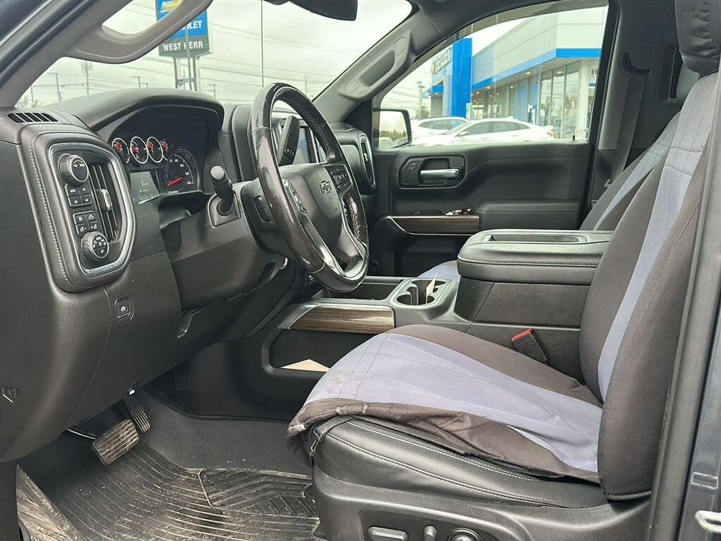 Used 2022 Shadow Gray Metallic Chevrolet LT Trail Boss image 7