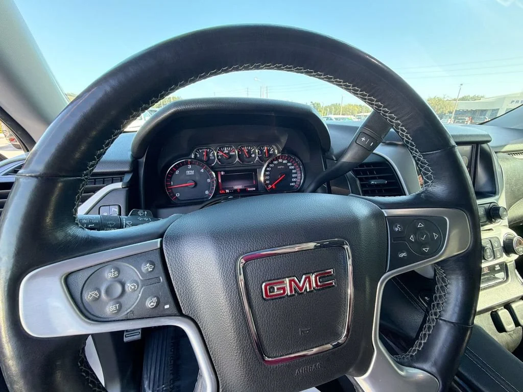 Used 2016 QUICKSILVER METALLIC GMC SLT image 22
