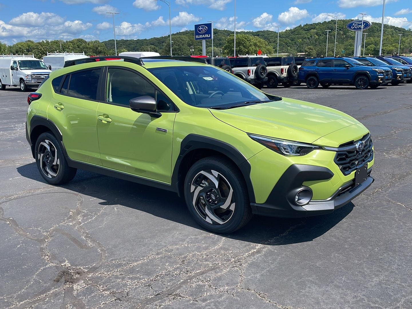 New 2026 CITRON YELLOW PEARL Subaru Limited Hybrid image 7