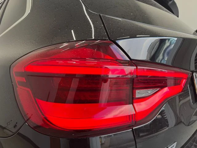 Used 2020 Jet Black BMW xDrive30i image 35