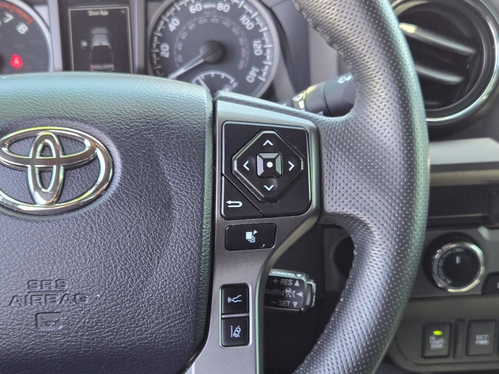 Certified Used 2020 White Toyota  image 15