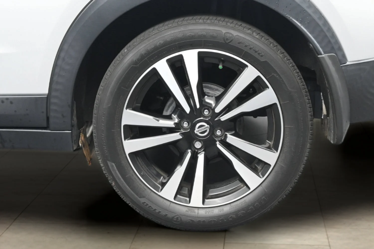 Certified Used 2020 Brilliant Silver Metallic Nissan SR image 19