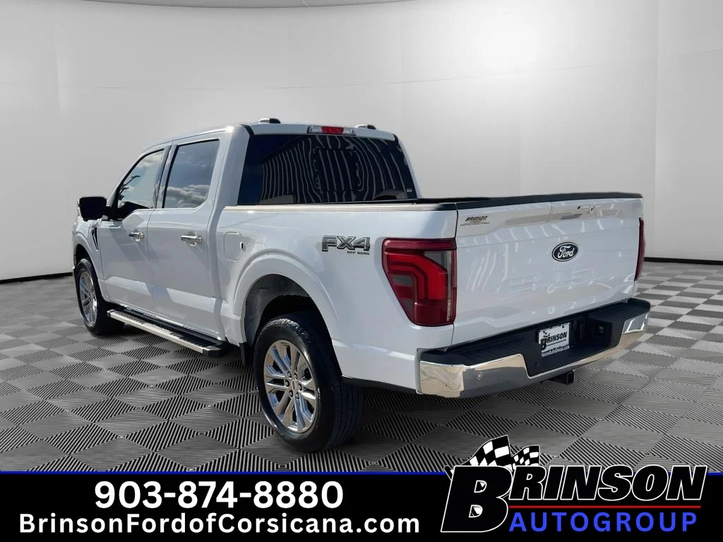 Used 2025 Oxford White Ford LARIAT image 5