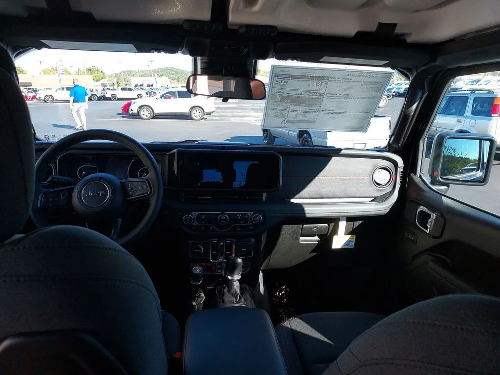 Used 2025 Black Jeep Rubicon image 12