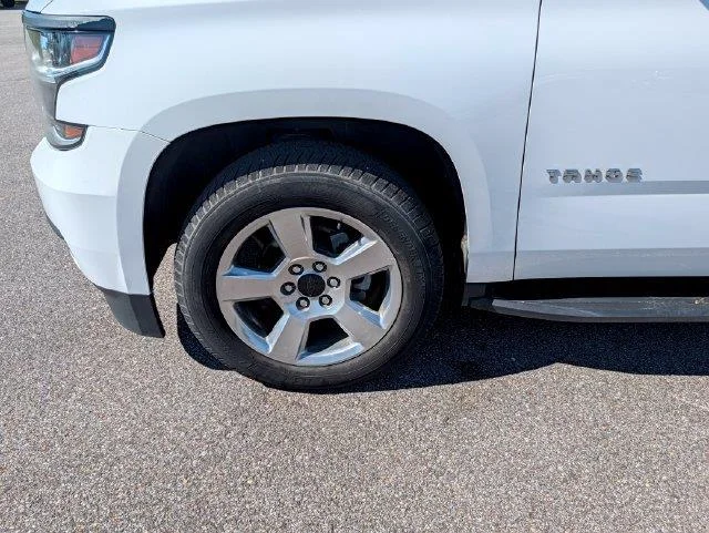 Used 2019 SUMMIT WHITE Chevrolet LT image 29