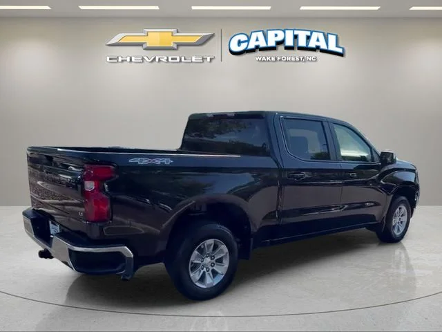 Used 2026 Black Chevrolet LT image 5