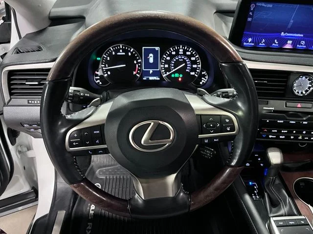 Used 2022 White Lexus 350L image 21