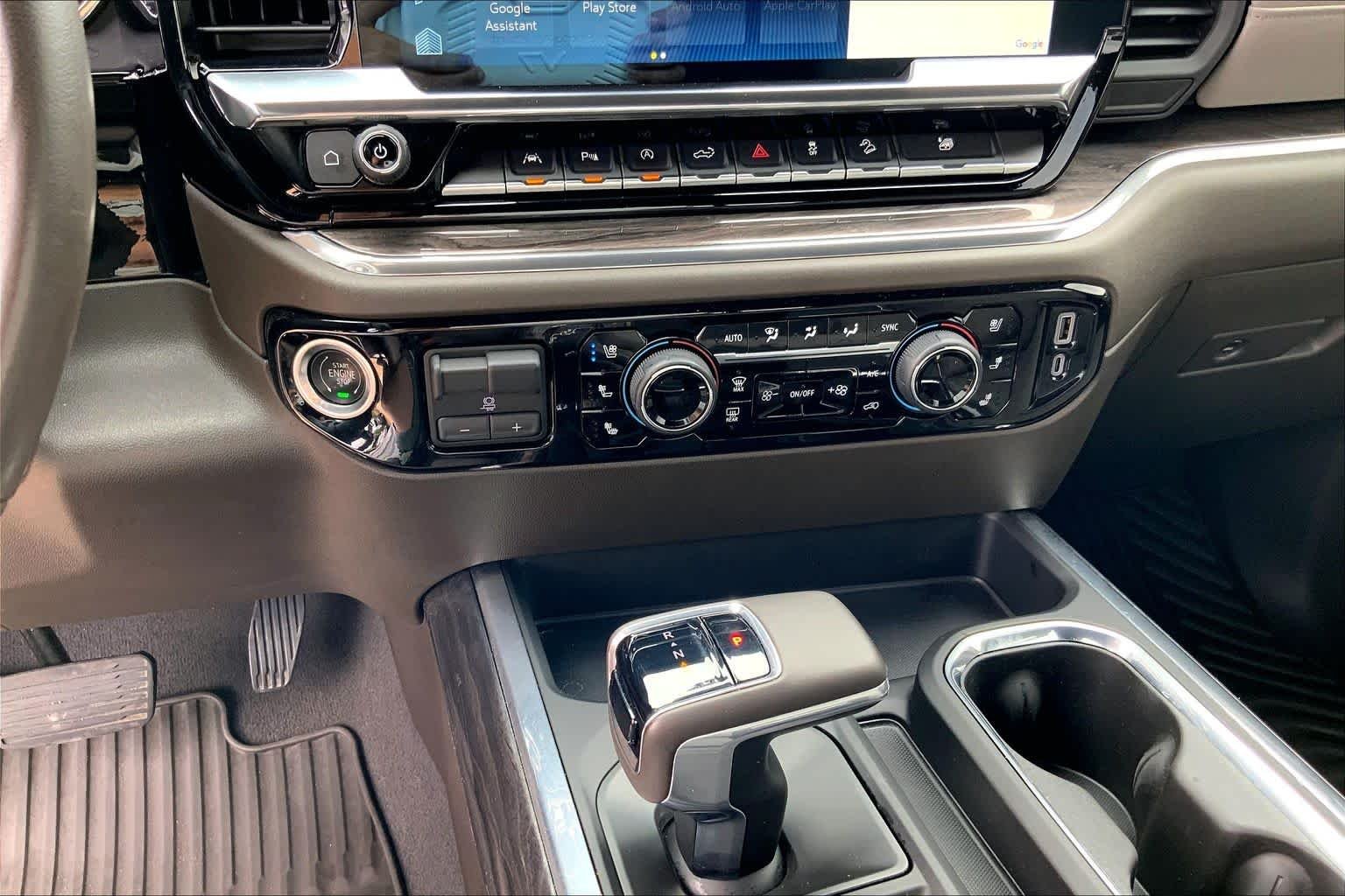 2023 Chevrolet Silverado 1500 LTZ - Photo 32