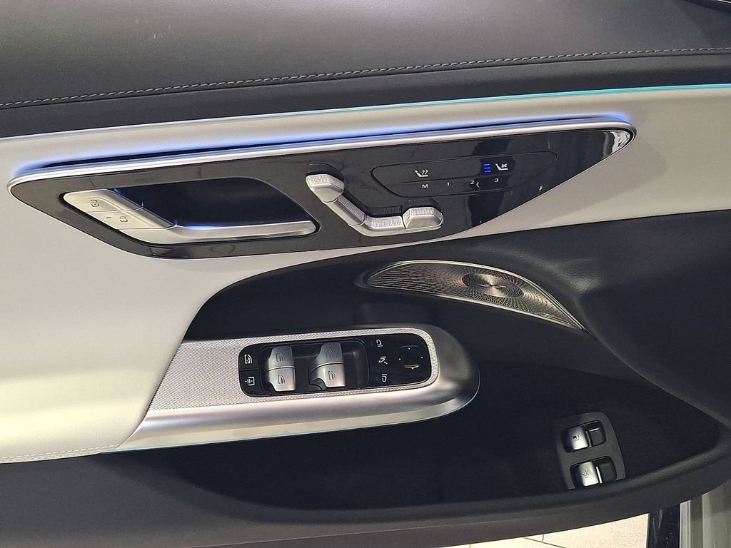 New 2026 MANUFAKTUR Alpine Grey Mercedes-Benz E 53 AMG® image 39