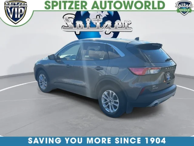 Used 2020 Magnetic Metallic Ford SE image 7