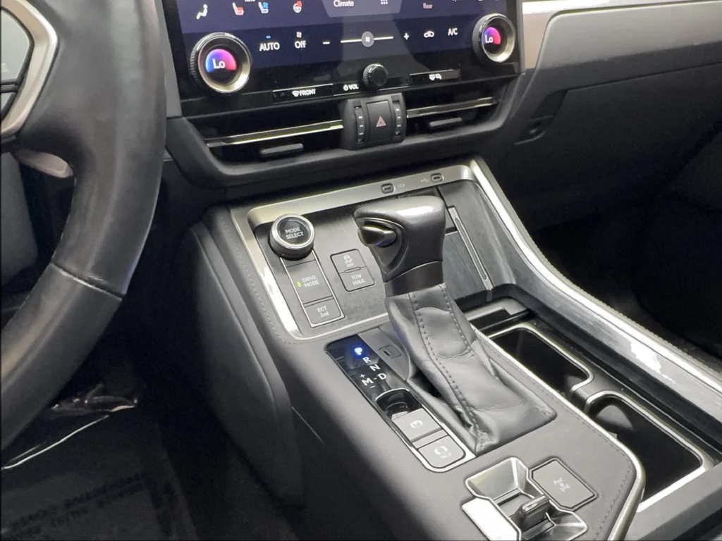 Used 2024 Silver Lexus 550 Premium+ image 43