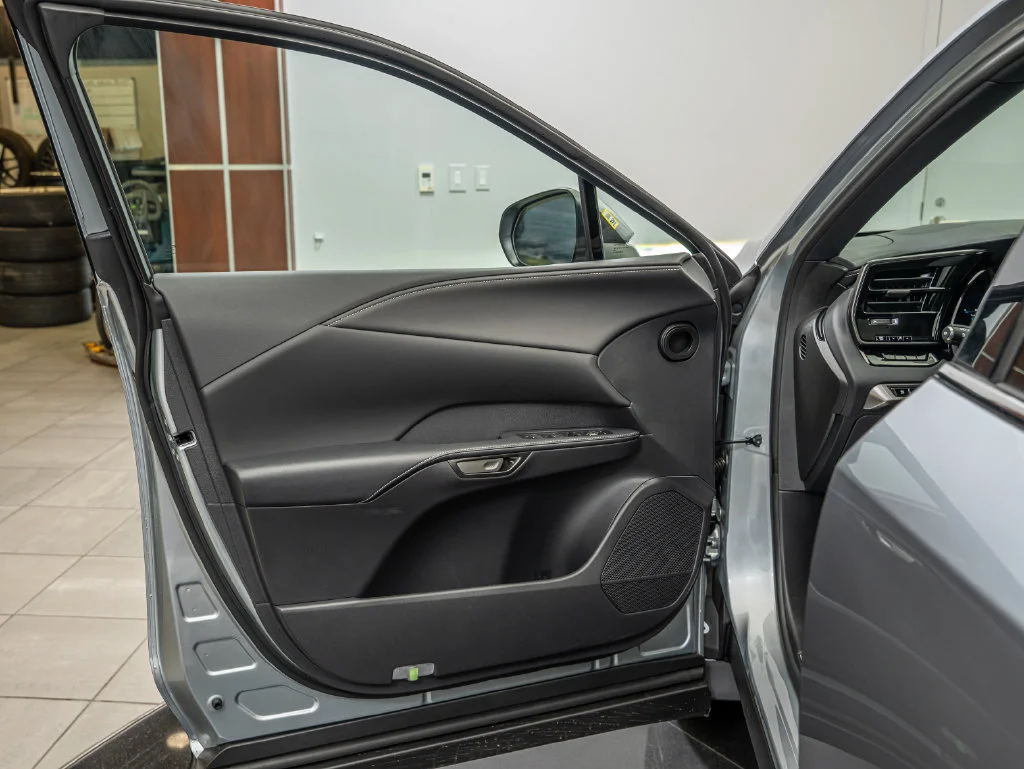 New 2026 Iridium Lexus PREMIUM PLUS image 25