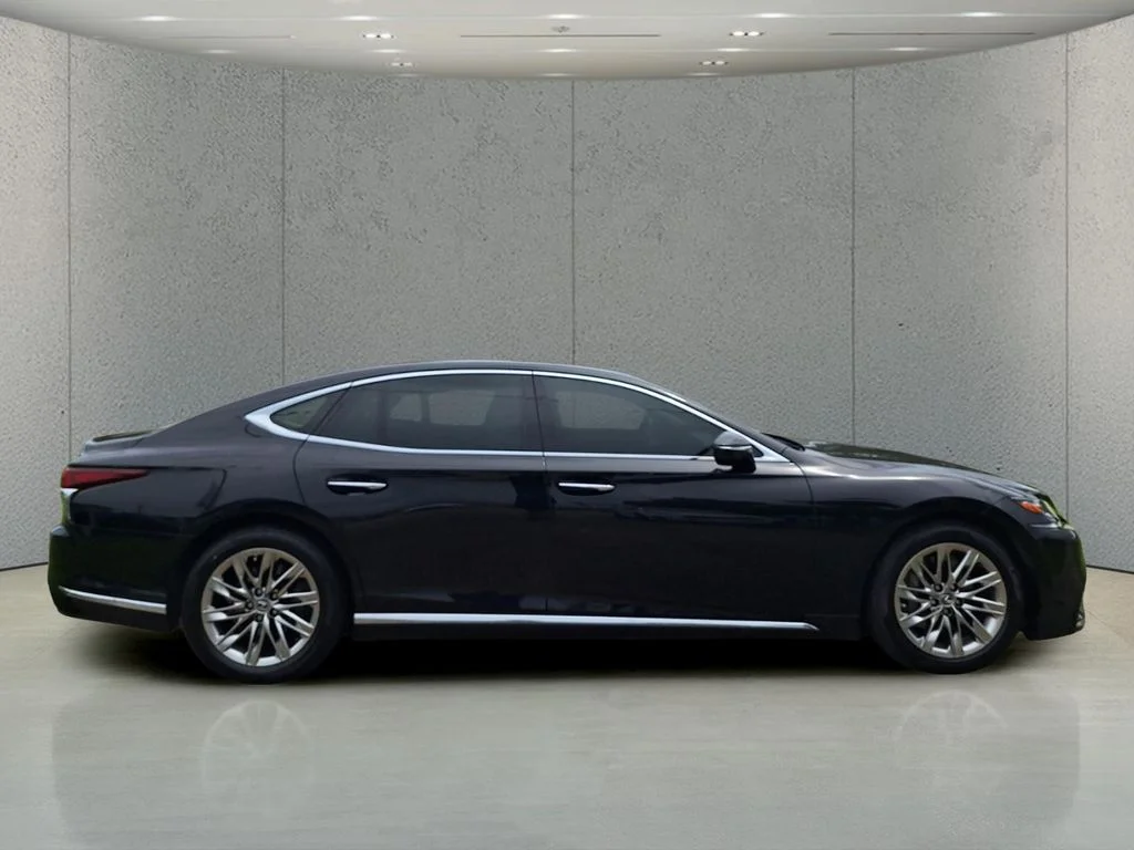 Used 2019 Black Lexus 500 Base image 6
