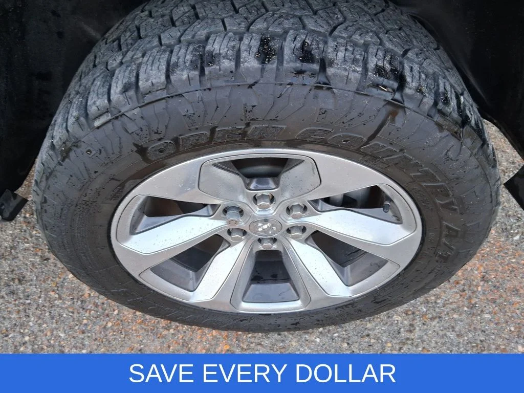 Used 2022 White Ram Limited image 10
